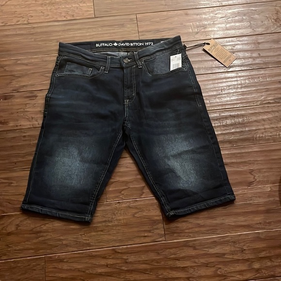 Buffalo David Bitton Evan-X Mens Denim Shorts - Picture 1 of 6